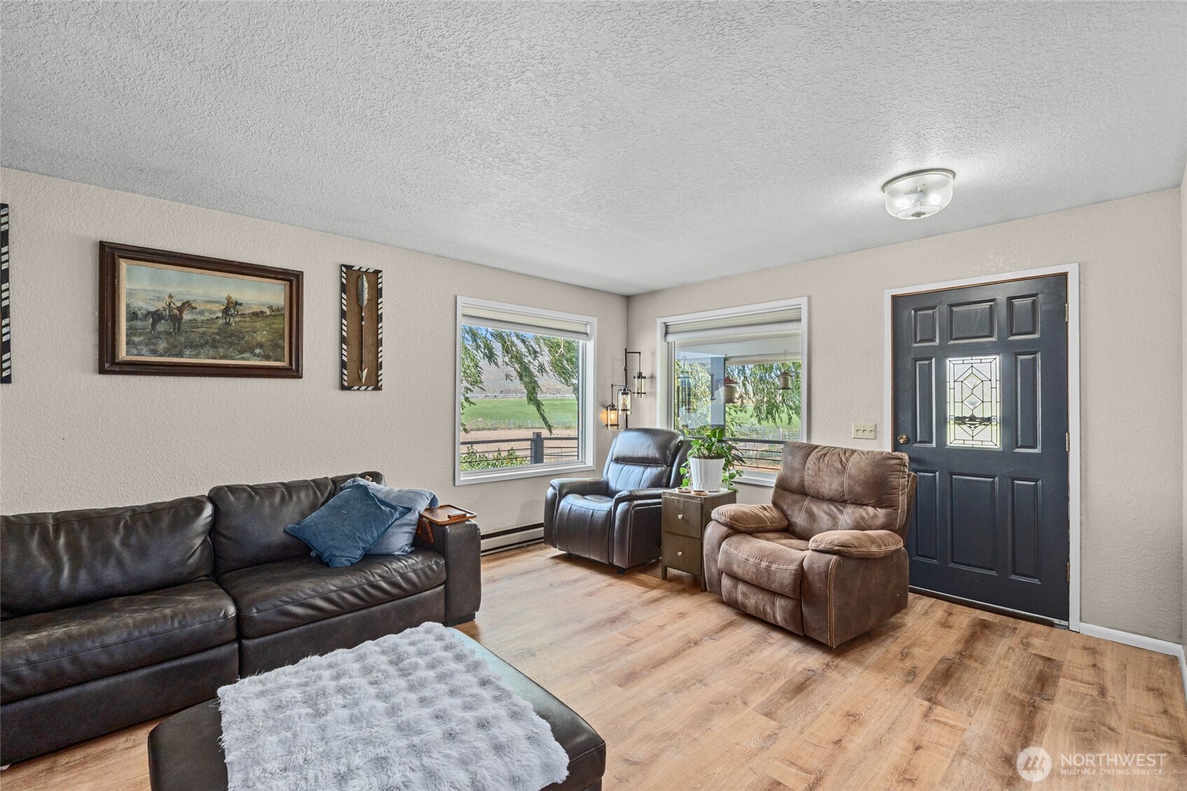 93 Warren Road Property Photo 11