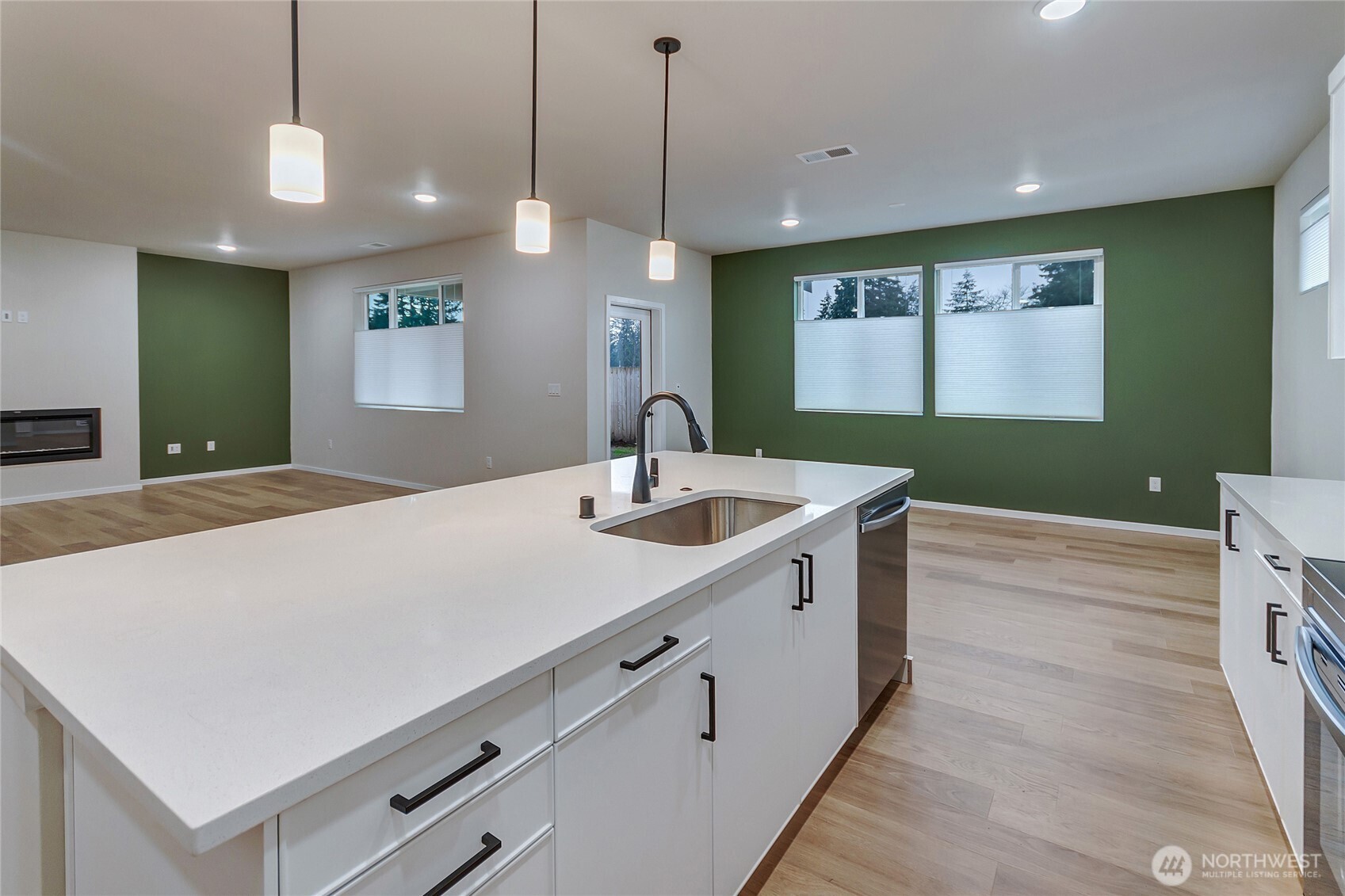 18308 37th Avenue Property Photo 14