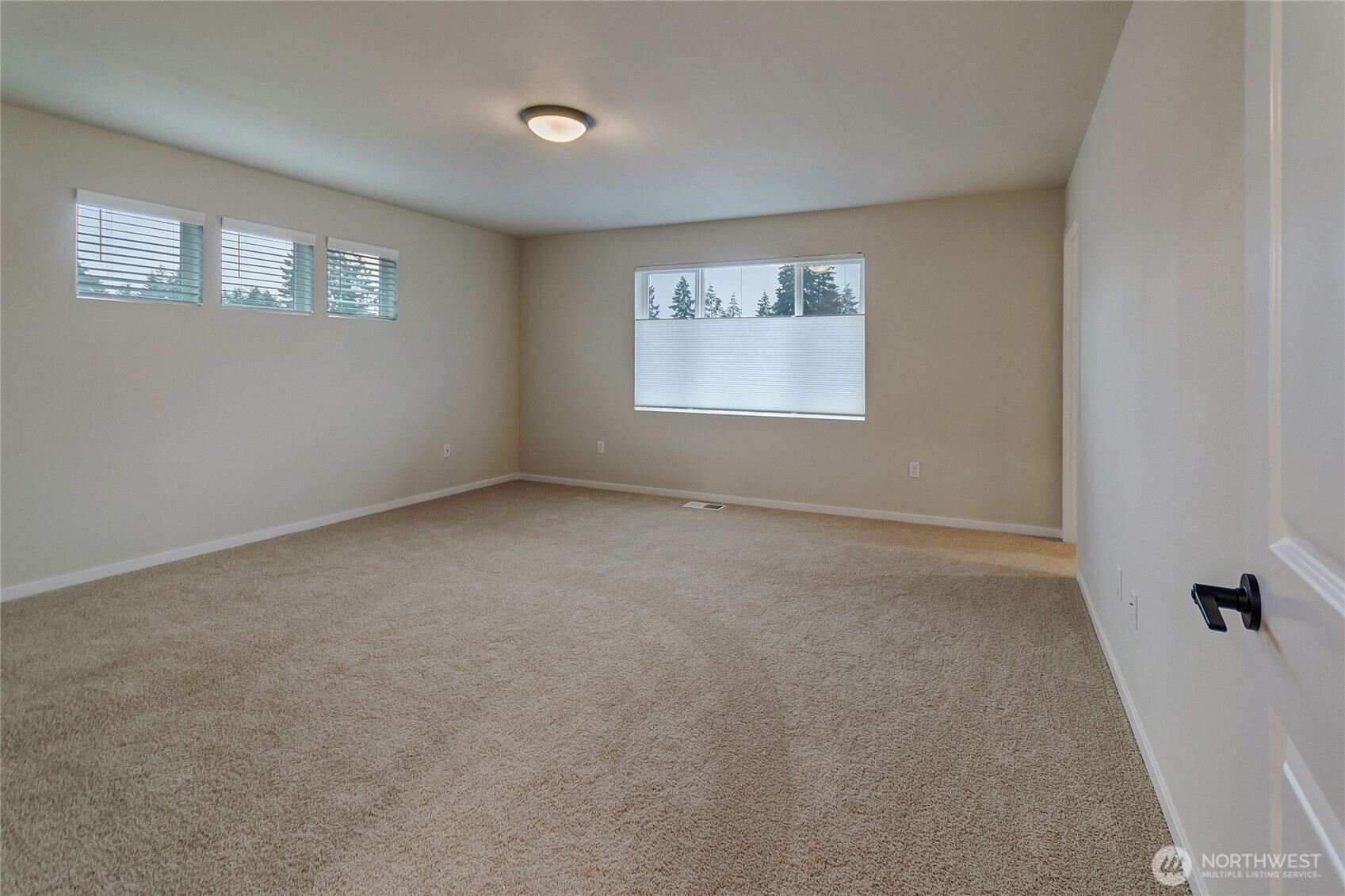 18308 37th Avenue Property Photo 18