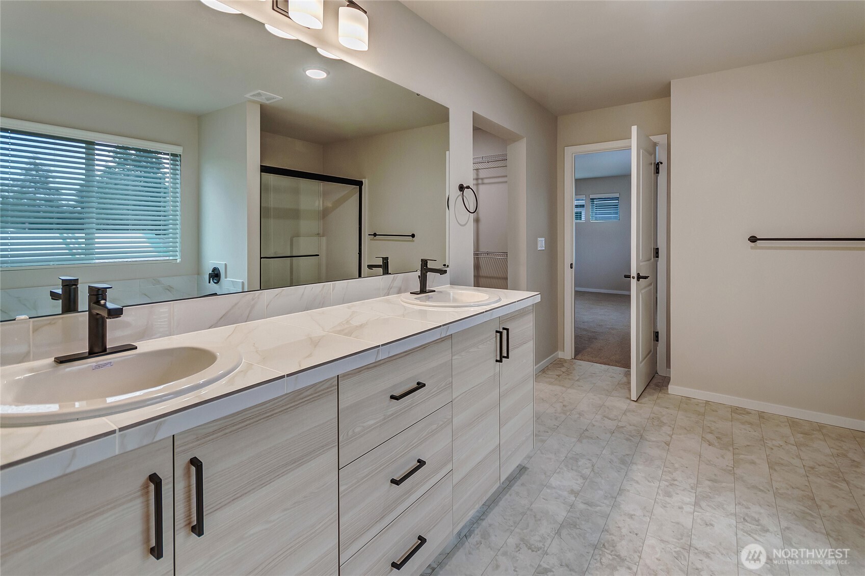 18308 37th Avenue Property Photo 24