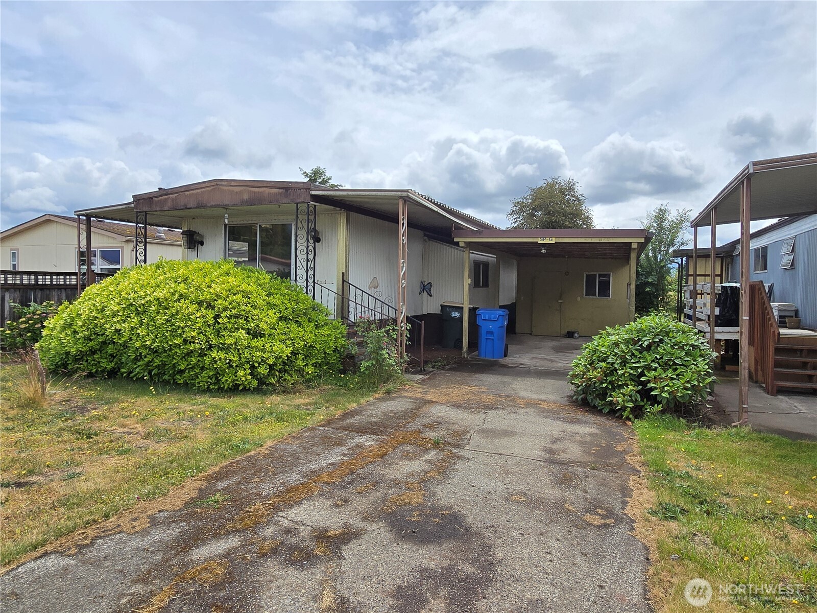 3516 Harrison G Property Photo 1