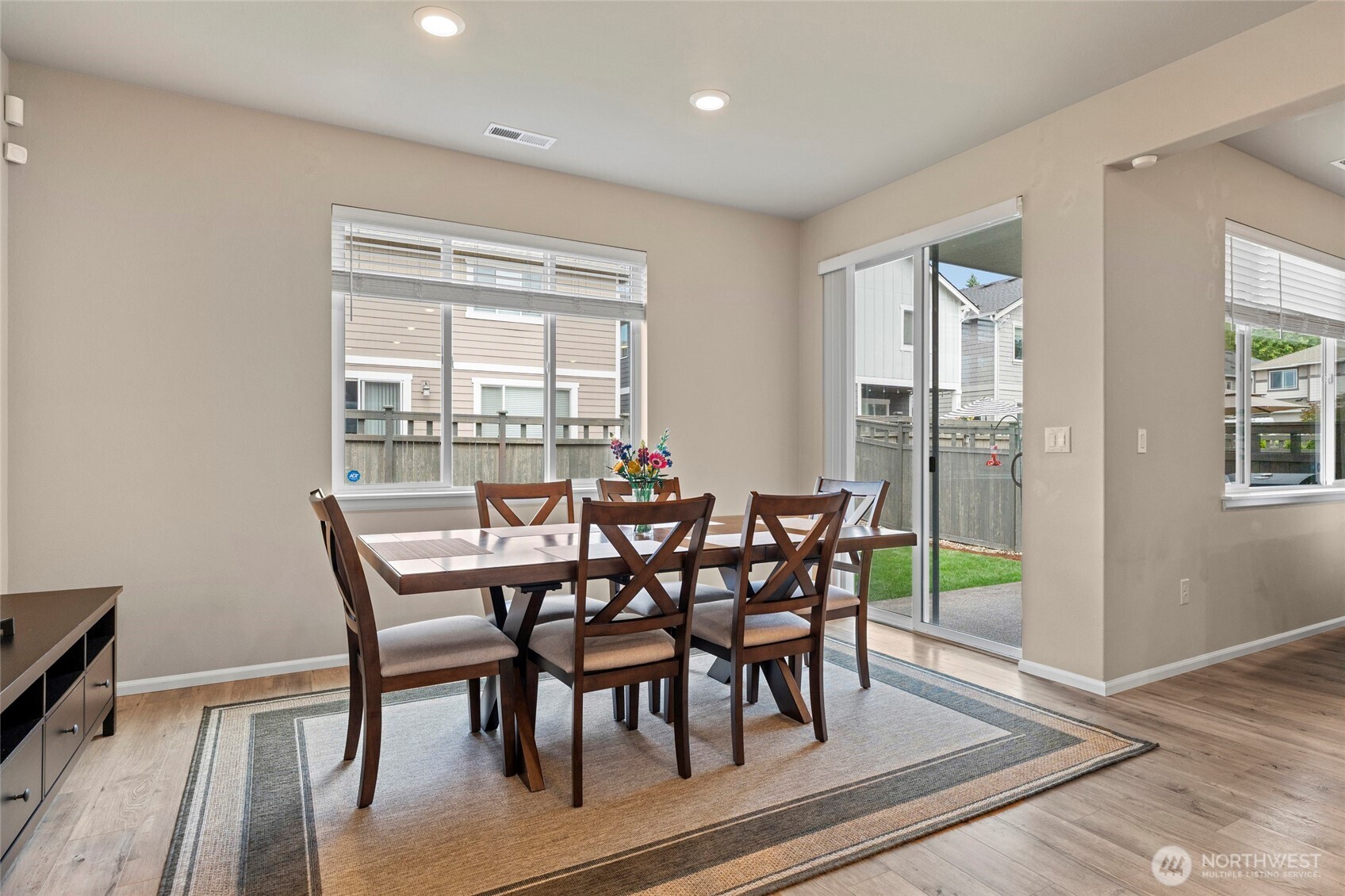 32803 Stuart Avenue Property Photo 9