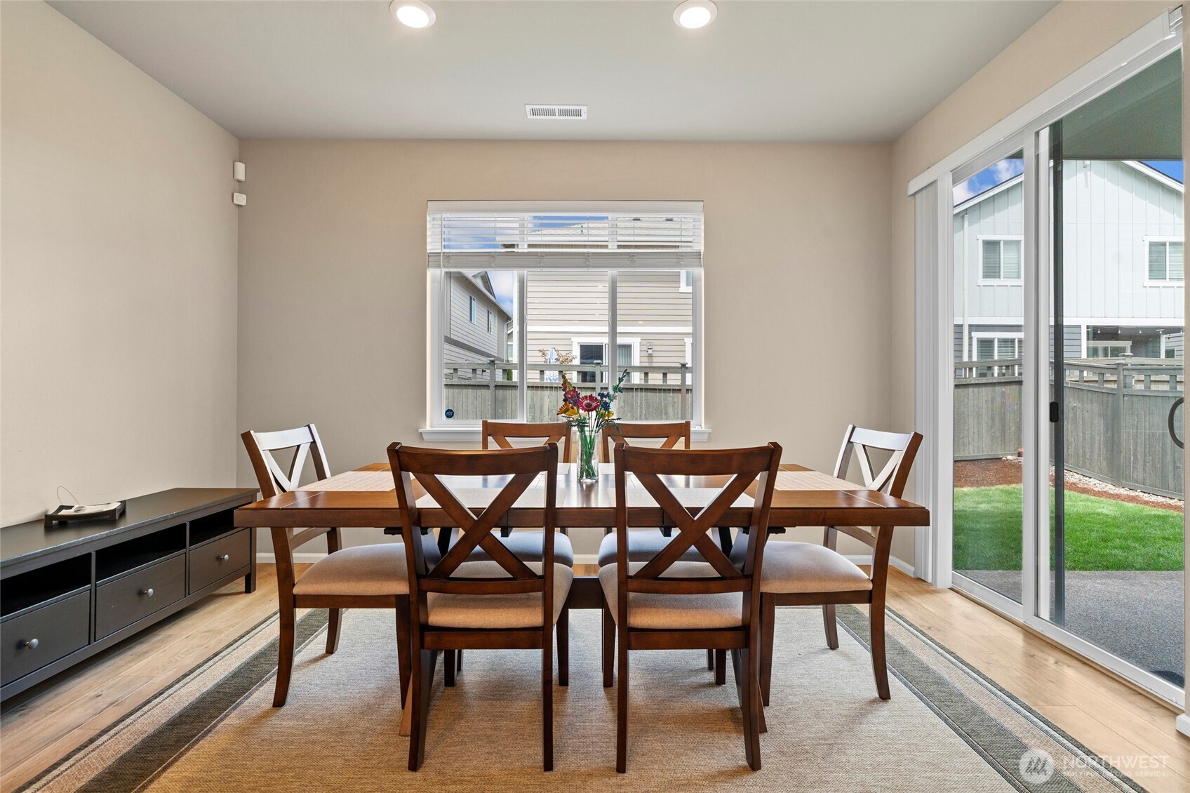 32803 Stuart Avenue Property Photo 10