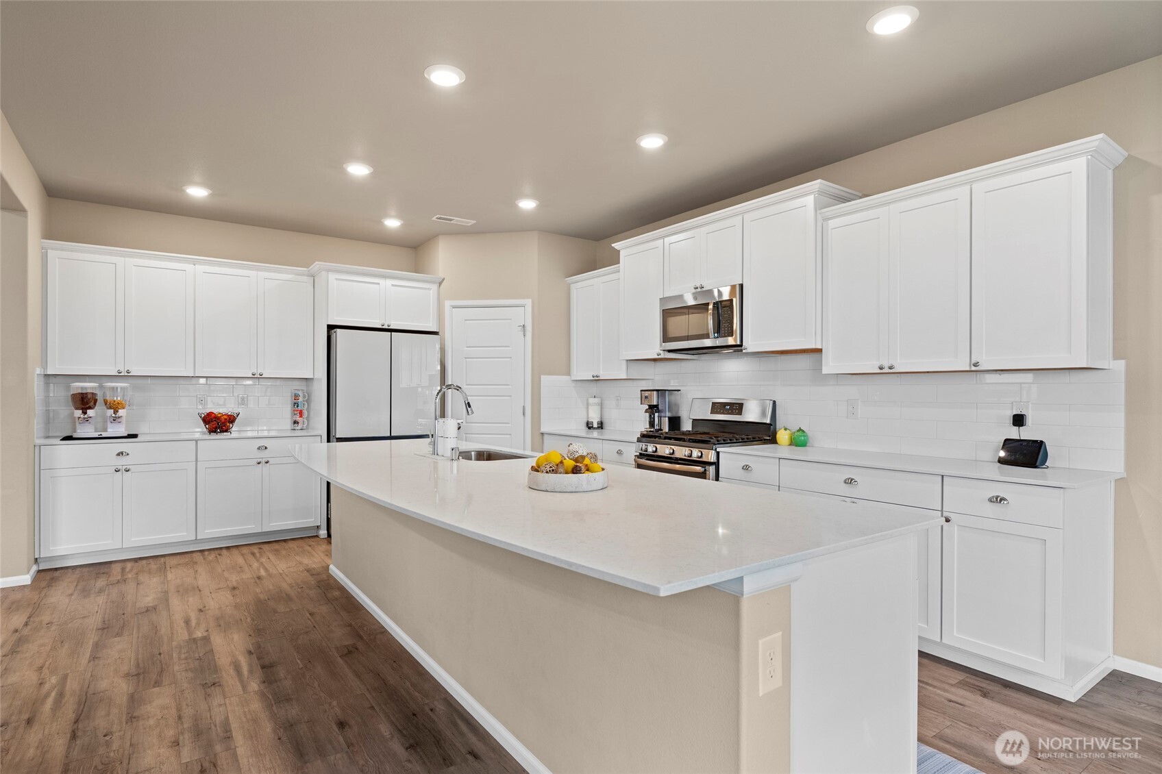 32803 Stuart Avenue Property Photo 11