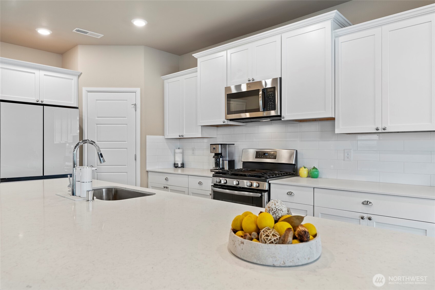 32803 Stuart Avenue Property Photo 12