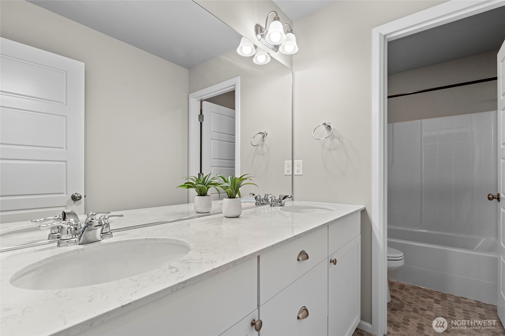 32803 Stuart Avenue Property Photo 26