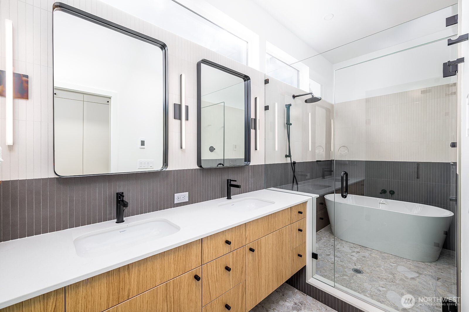 311 Ne 59th Street Property Photo 21