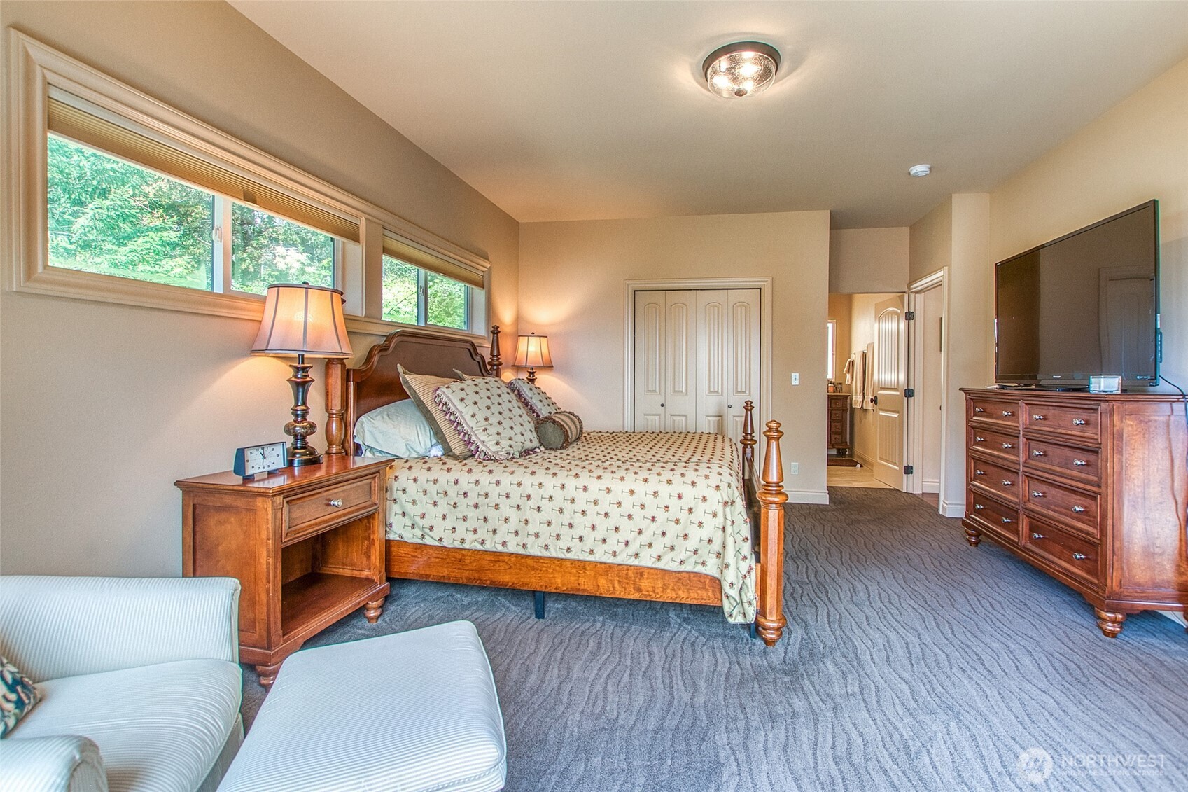 211 Geer Lane Property Photo 23