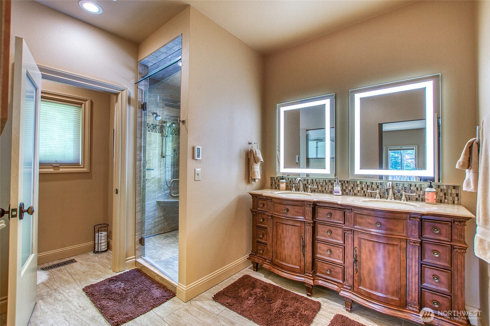 211 Geer Lane Property Photo 25