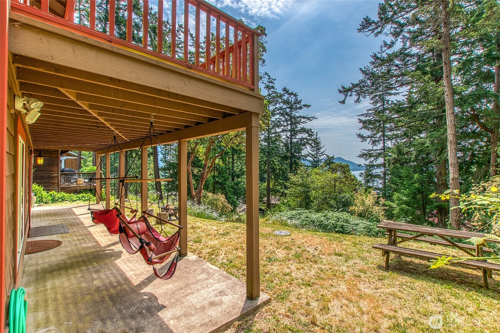 211 Geer Lane Property Photo 33