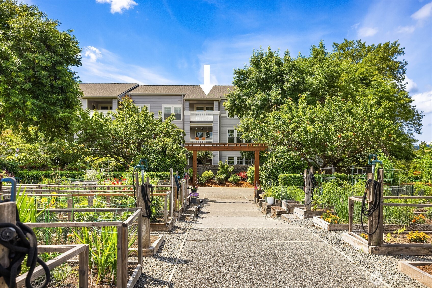 3941 226 Place 313 Property Photo 1