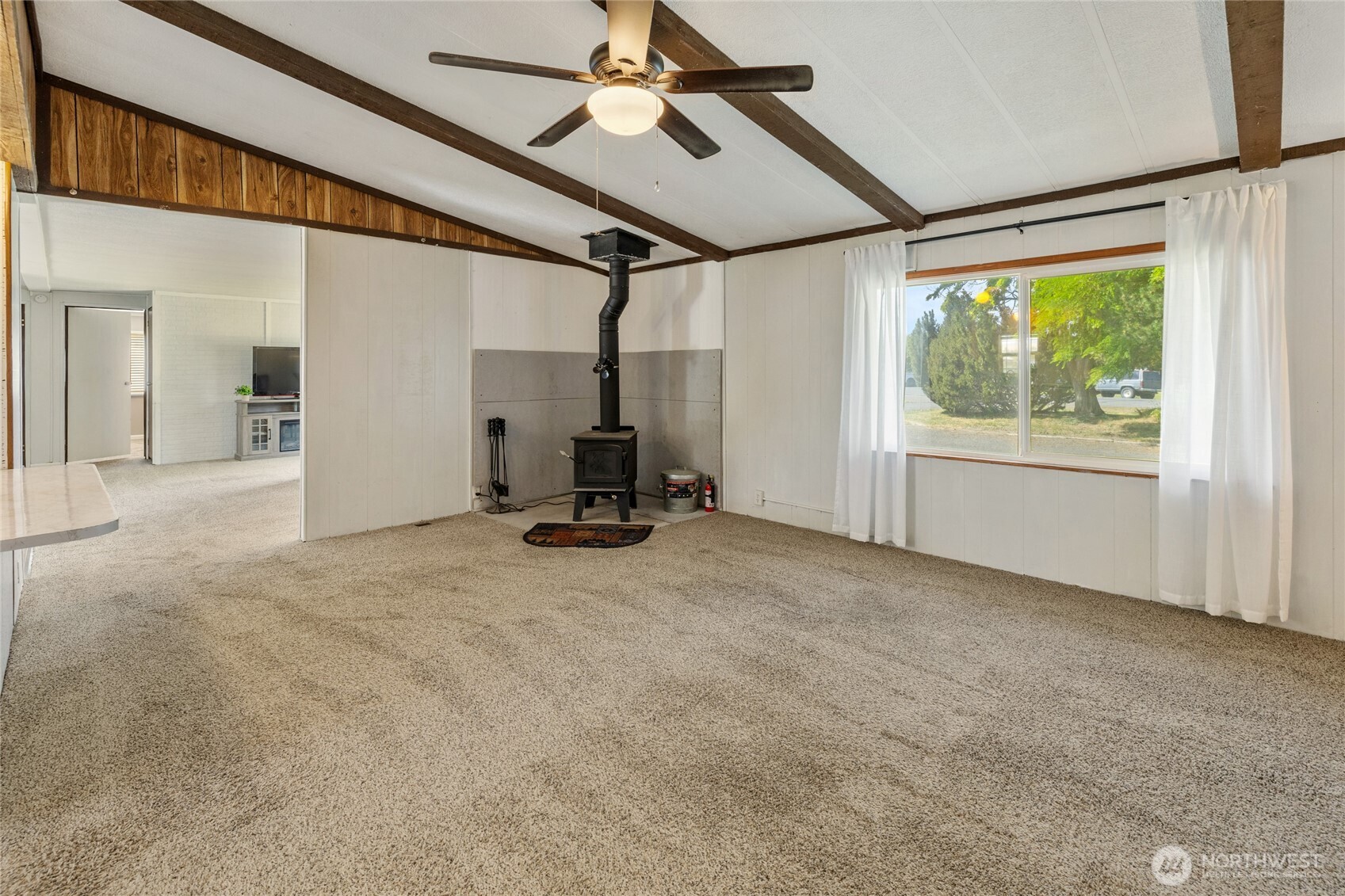 108 S Clark Street Property Photo 22