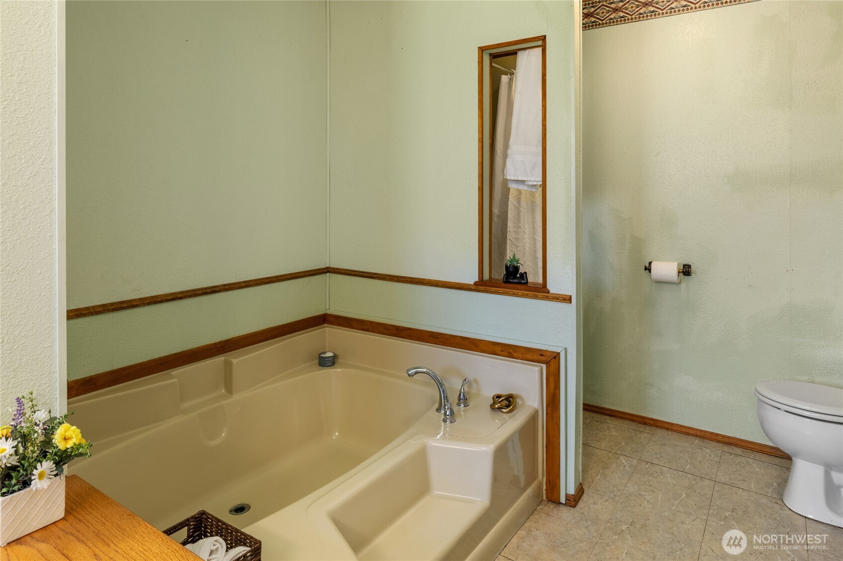 108 S Clark Street Property Photo 30