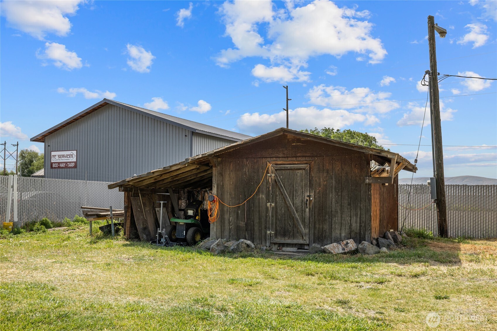 108 S Clark Street Property Photo 36