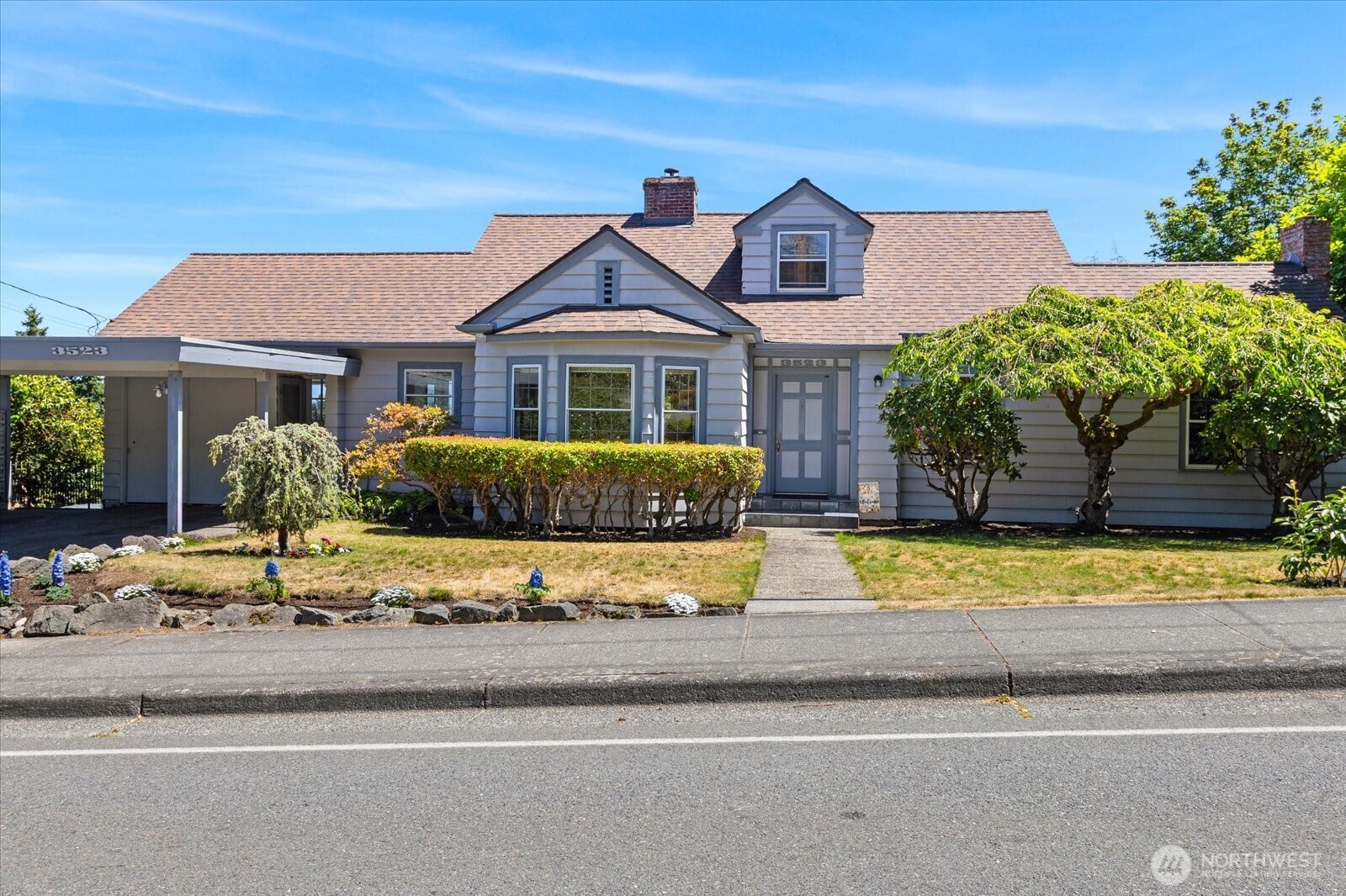 3523 Federal Avenue Property Photo 1