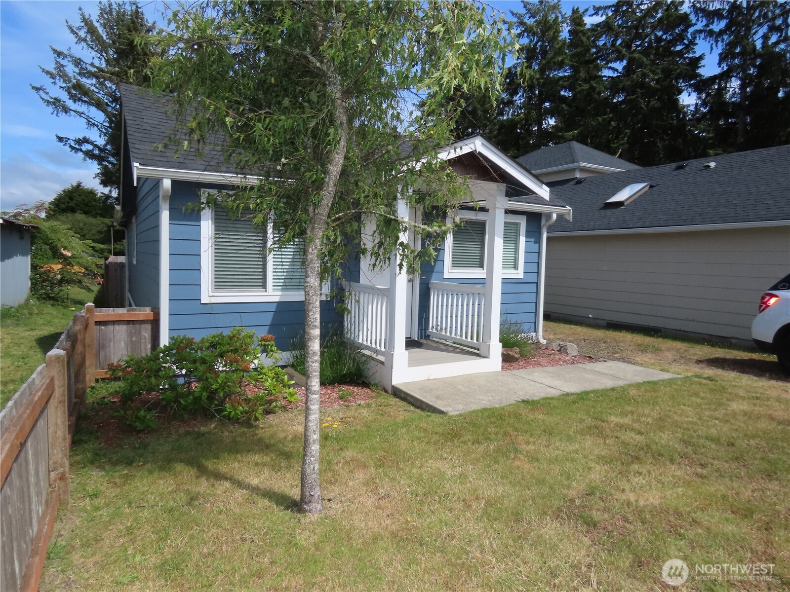 608 S Forrest Street Property Photo 1