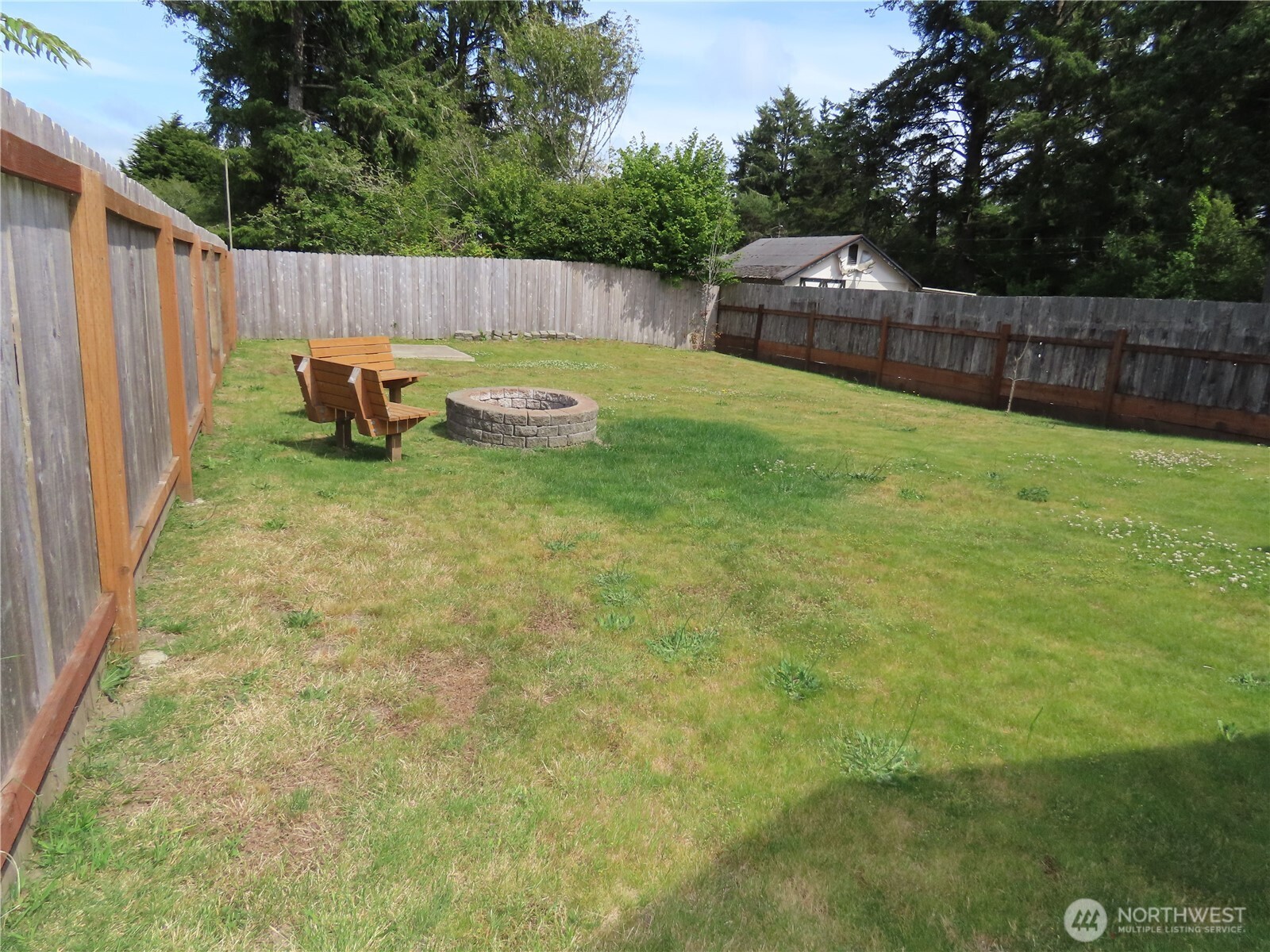 608 S Forrest Street Property Photo 8