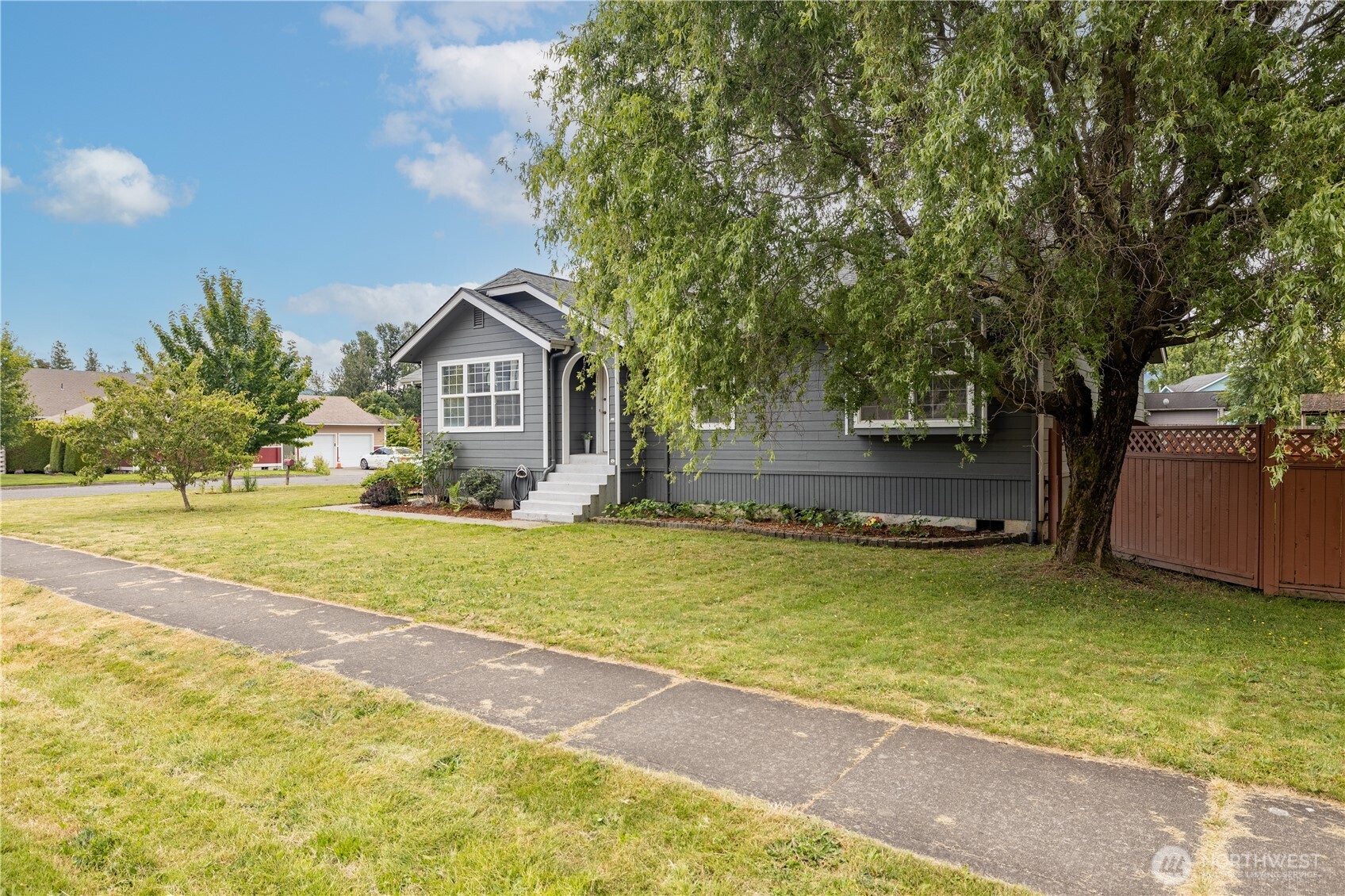 111 Jefferson Ct. Property Photo 1