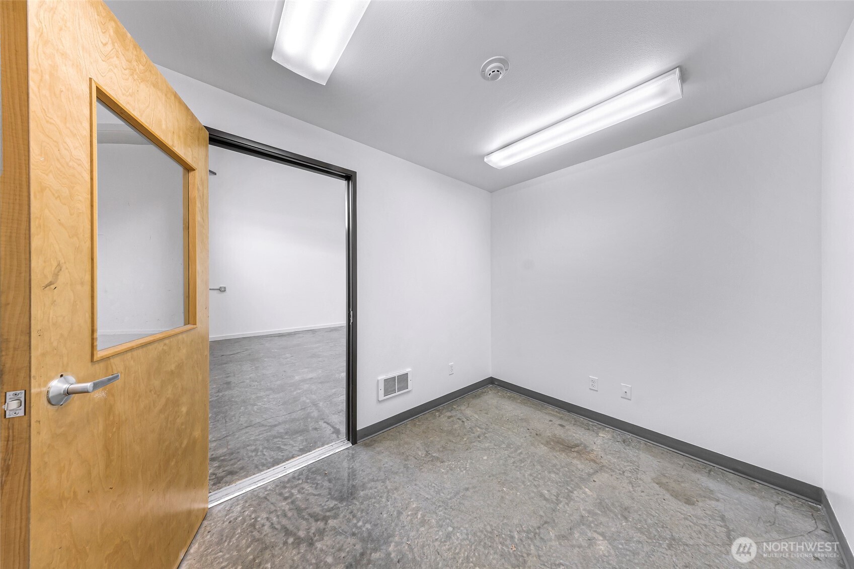 8420 Portal Way D Property Photo 11