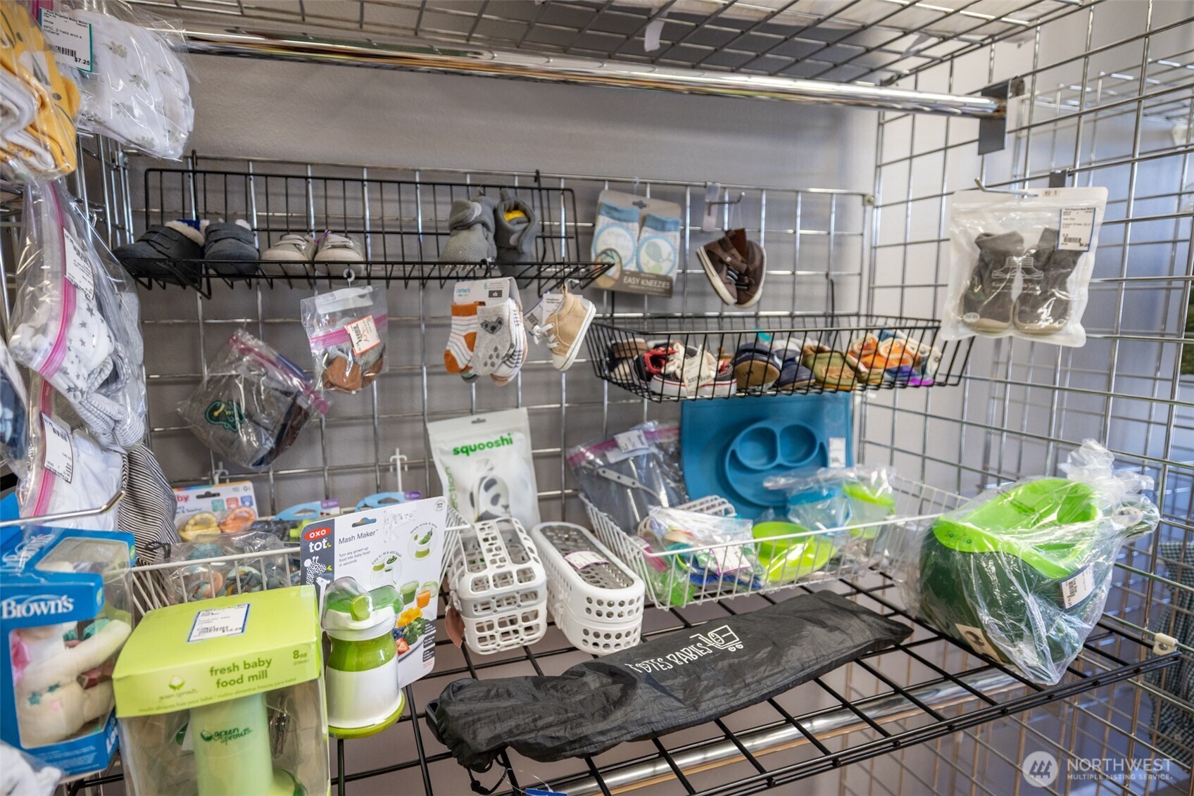 313 W First Street Store Property Photo 32