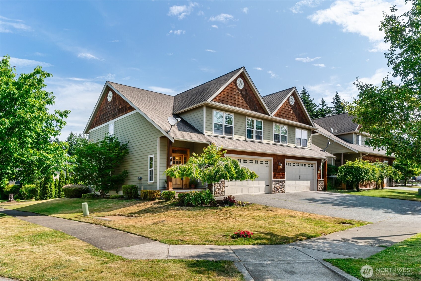 1405 Foxtail Street Property Photo 1