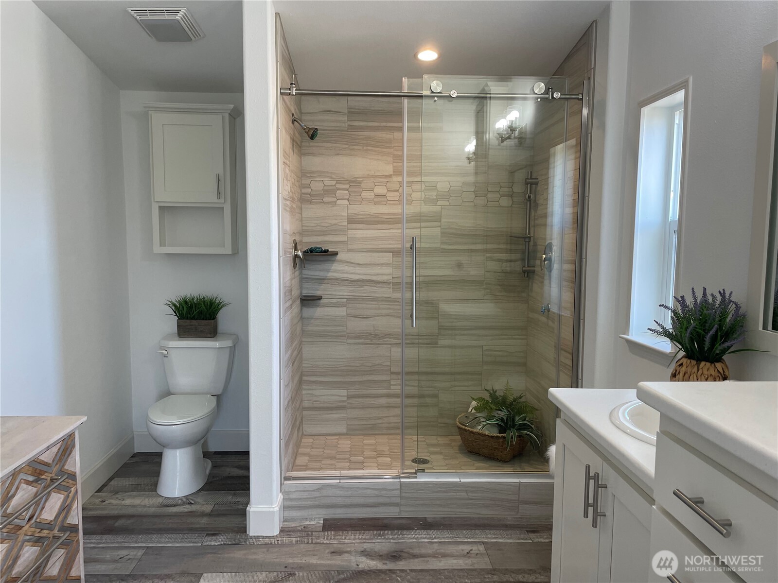 926 N Rock Rose Avenue Property Photo 12
