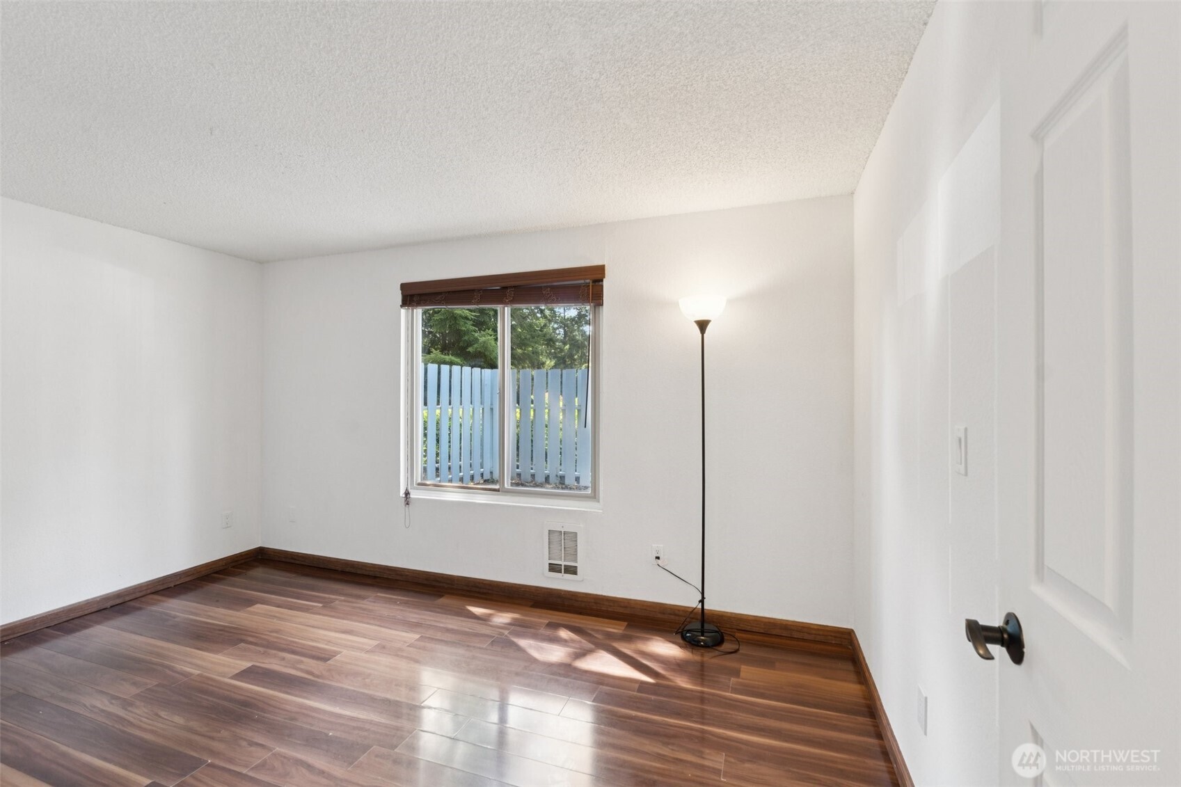 4308 Ne Sunset Boulevard P1 Property Photo 10