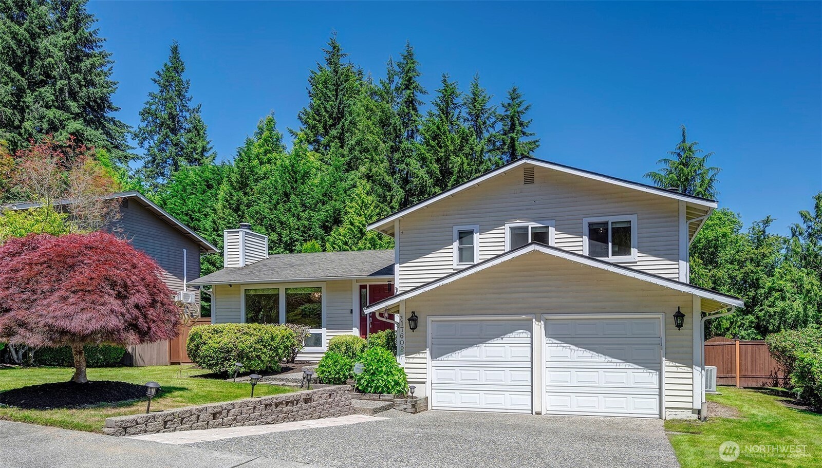 17602 Ne 33rd Place Property Photo 1