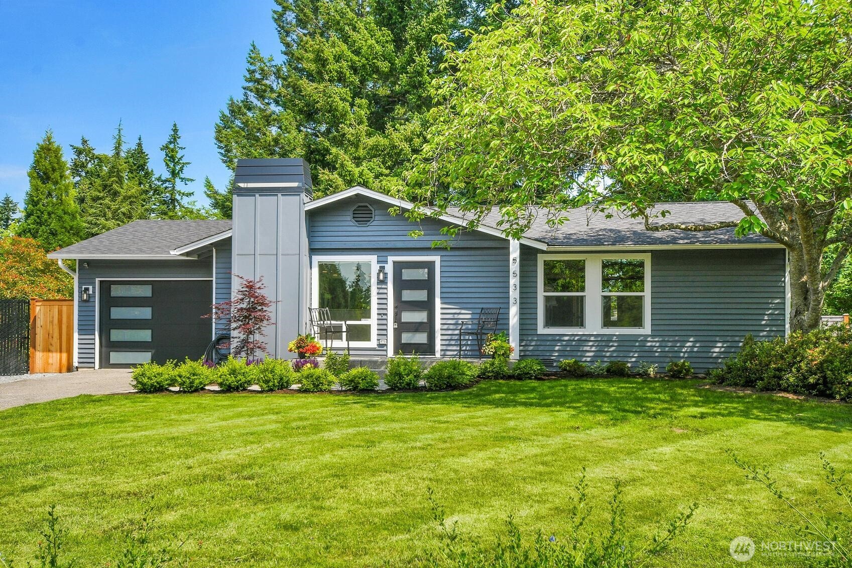 5533 149th Place Property Photo 1