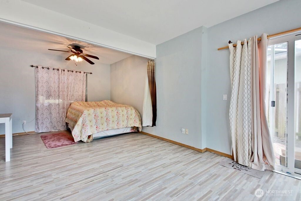 1271 Rickover Drive Property Photo 6