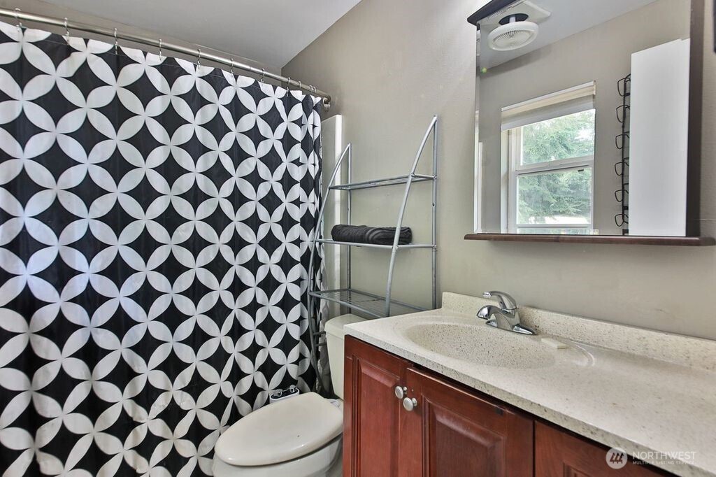 1271 Rickover Drive Property Photo 15