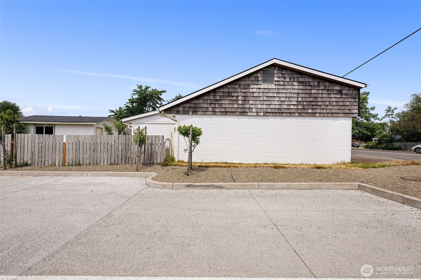 3811 Pacific Way Property Photo 14