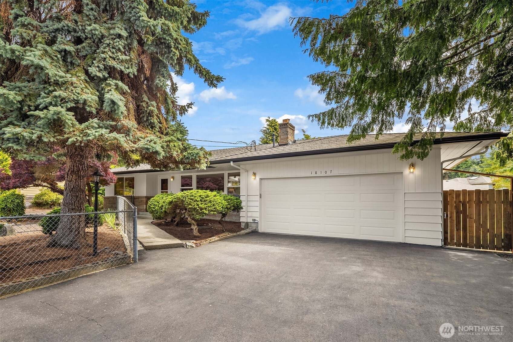 18107 70th Place Property Photo 1