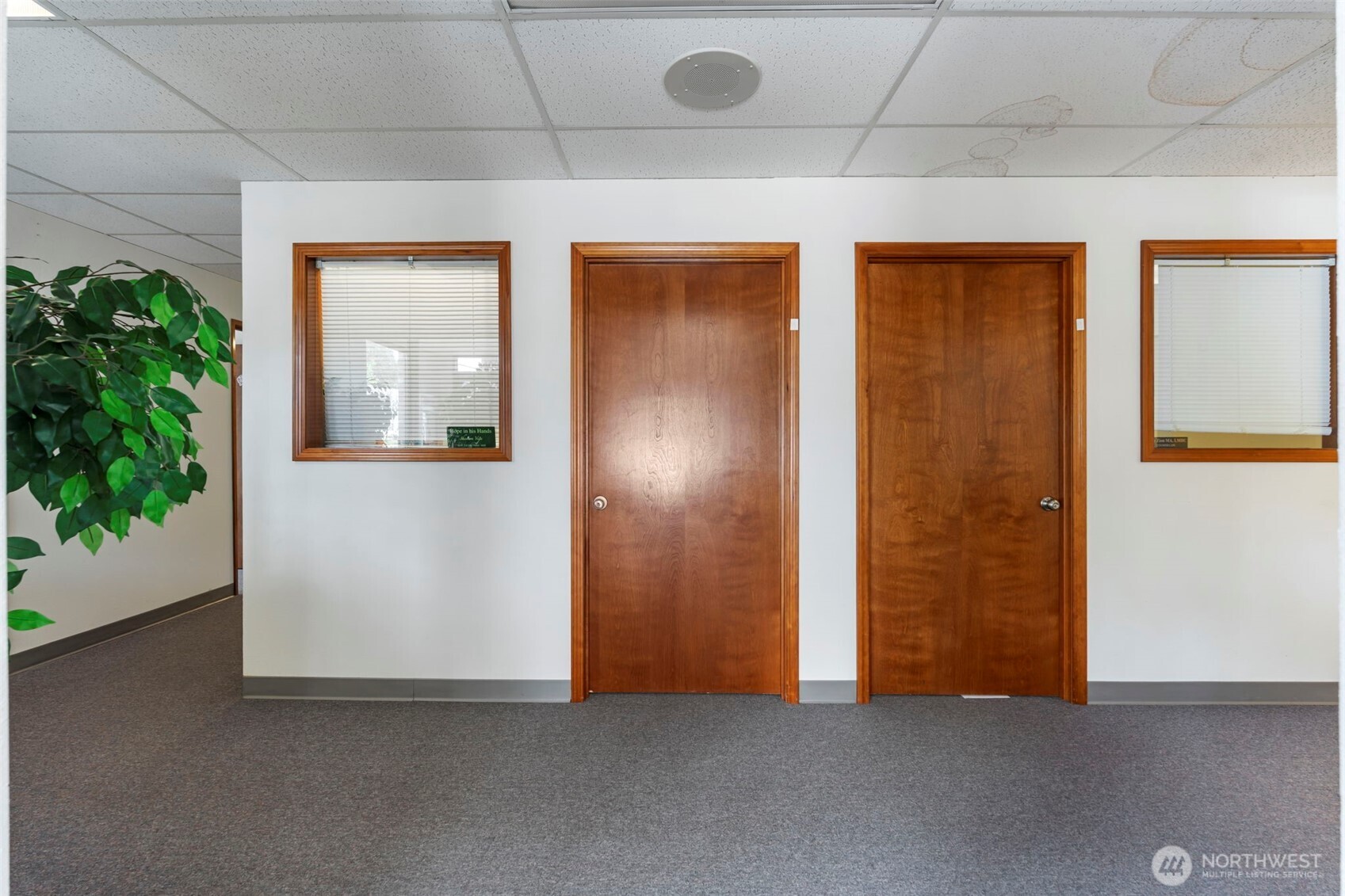 409 S Market Boulevard Property Photo 9