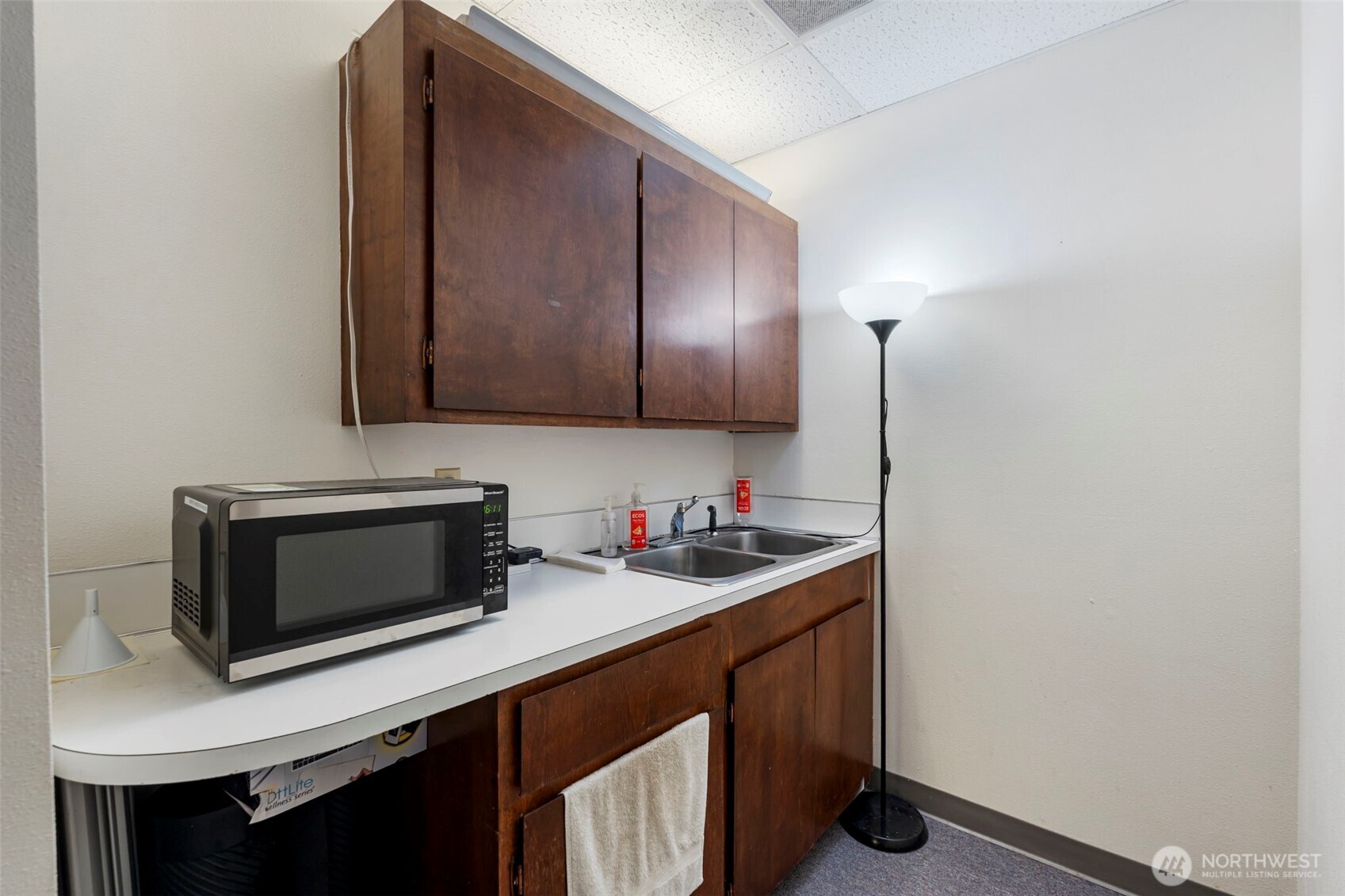 409 S Market Boulevard Property Photo 15