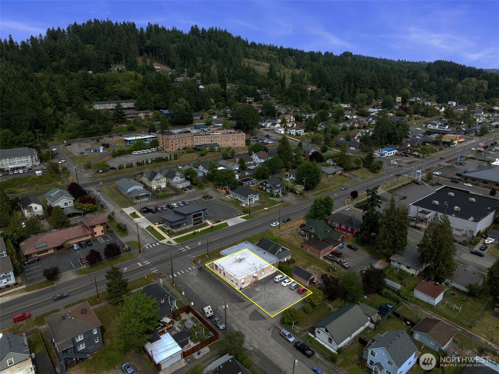 409 S Market Boulevard Property Photo 29