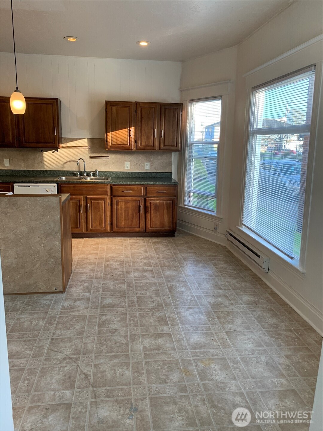 316 N F Property Photo 6