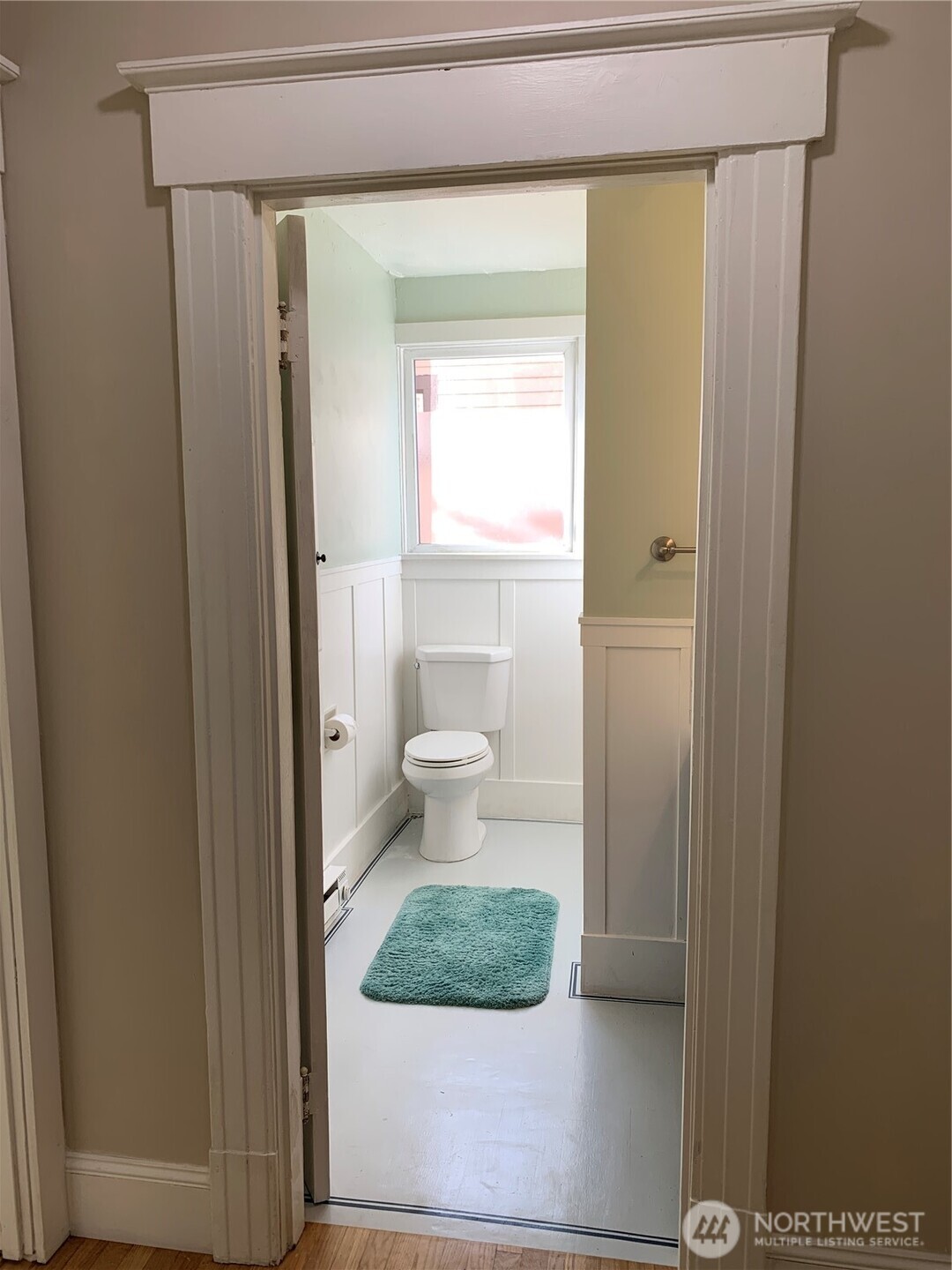 316 N F Property Photo 10