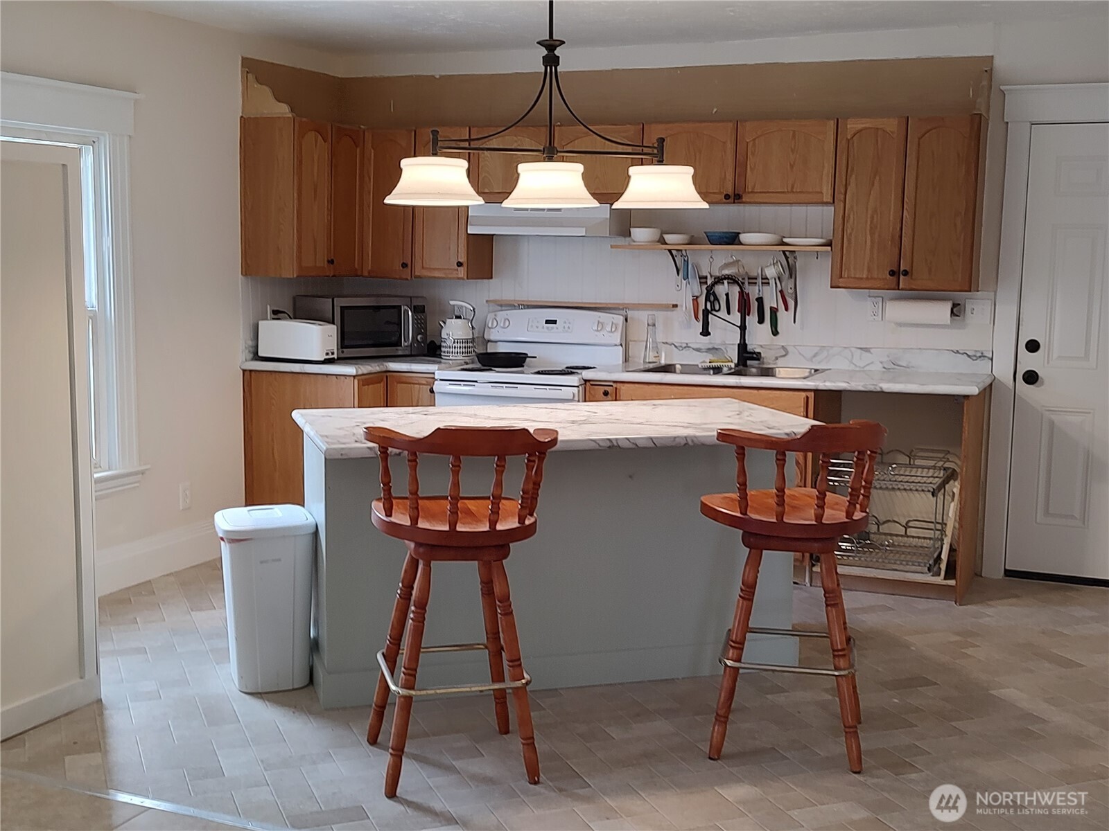 316 N F Property Photo 18