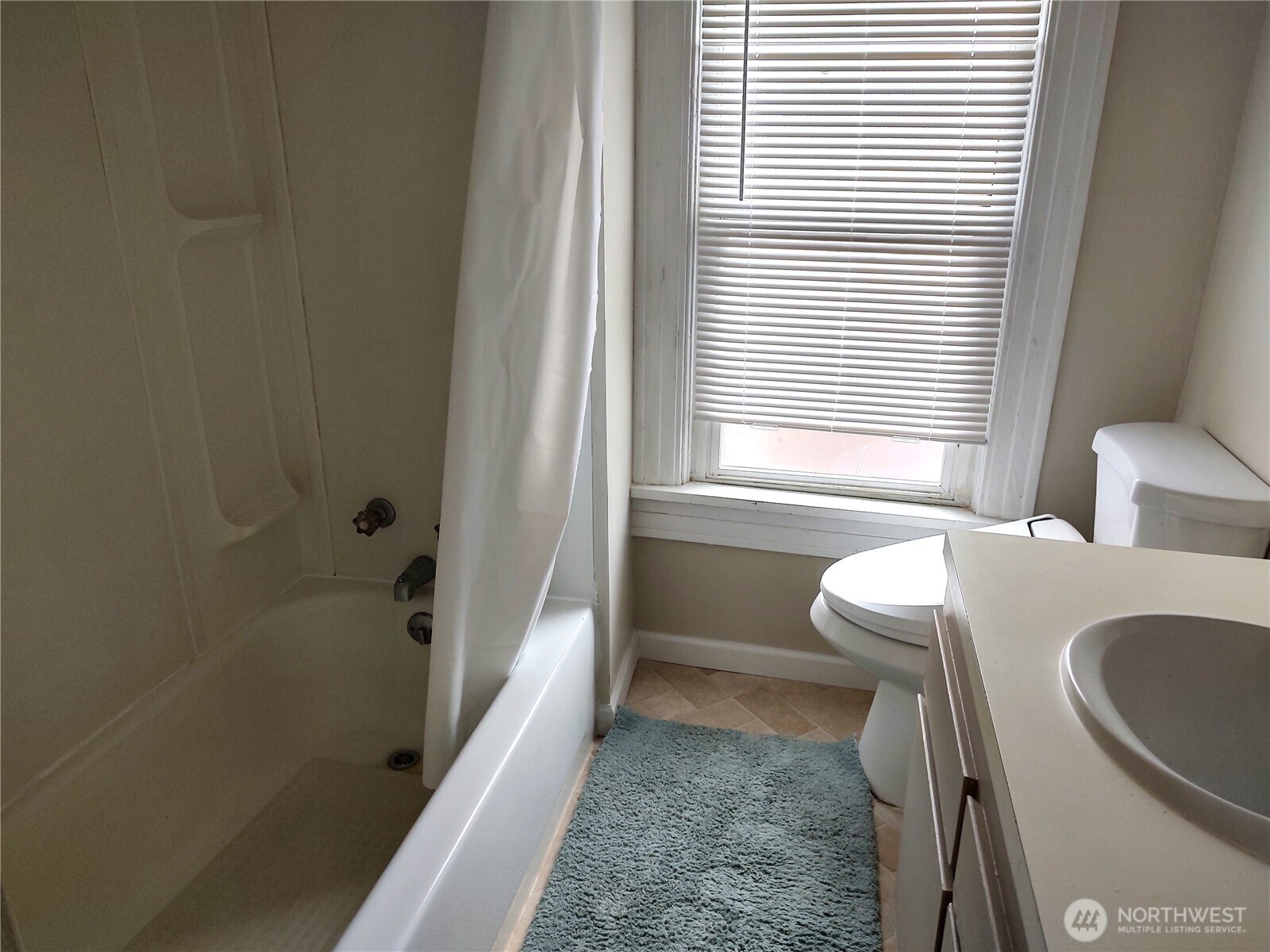 316 N F Property Photo 20