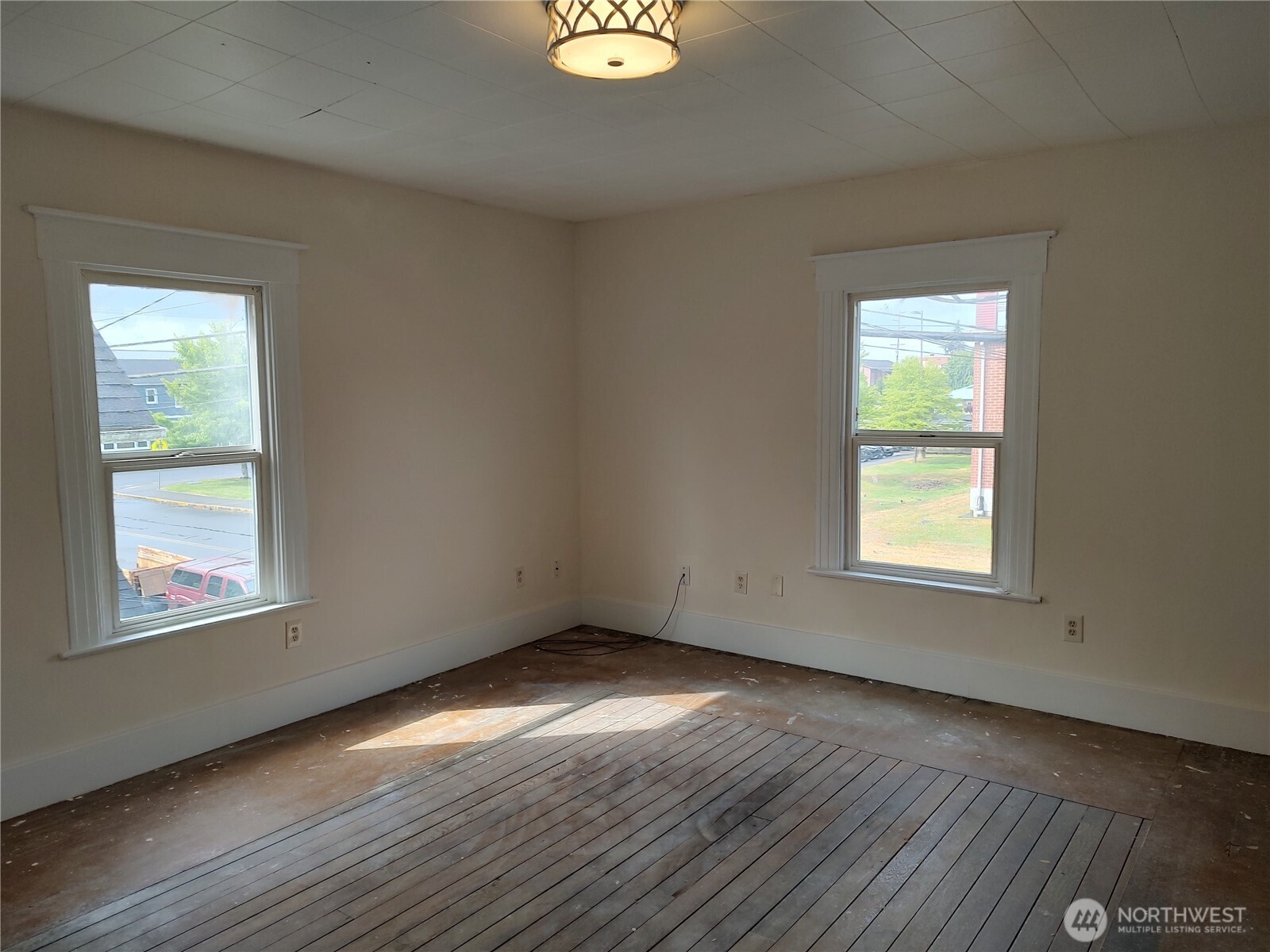 316 N F Property Photo 25