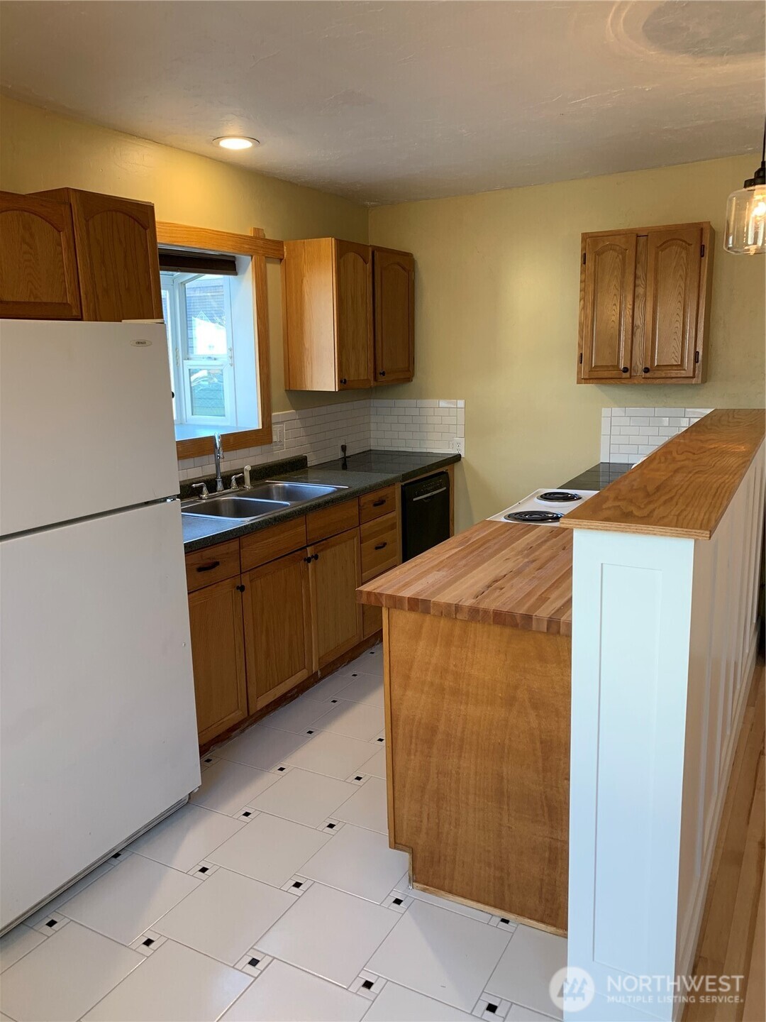 316 N F Property Photo 29