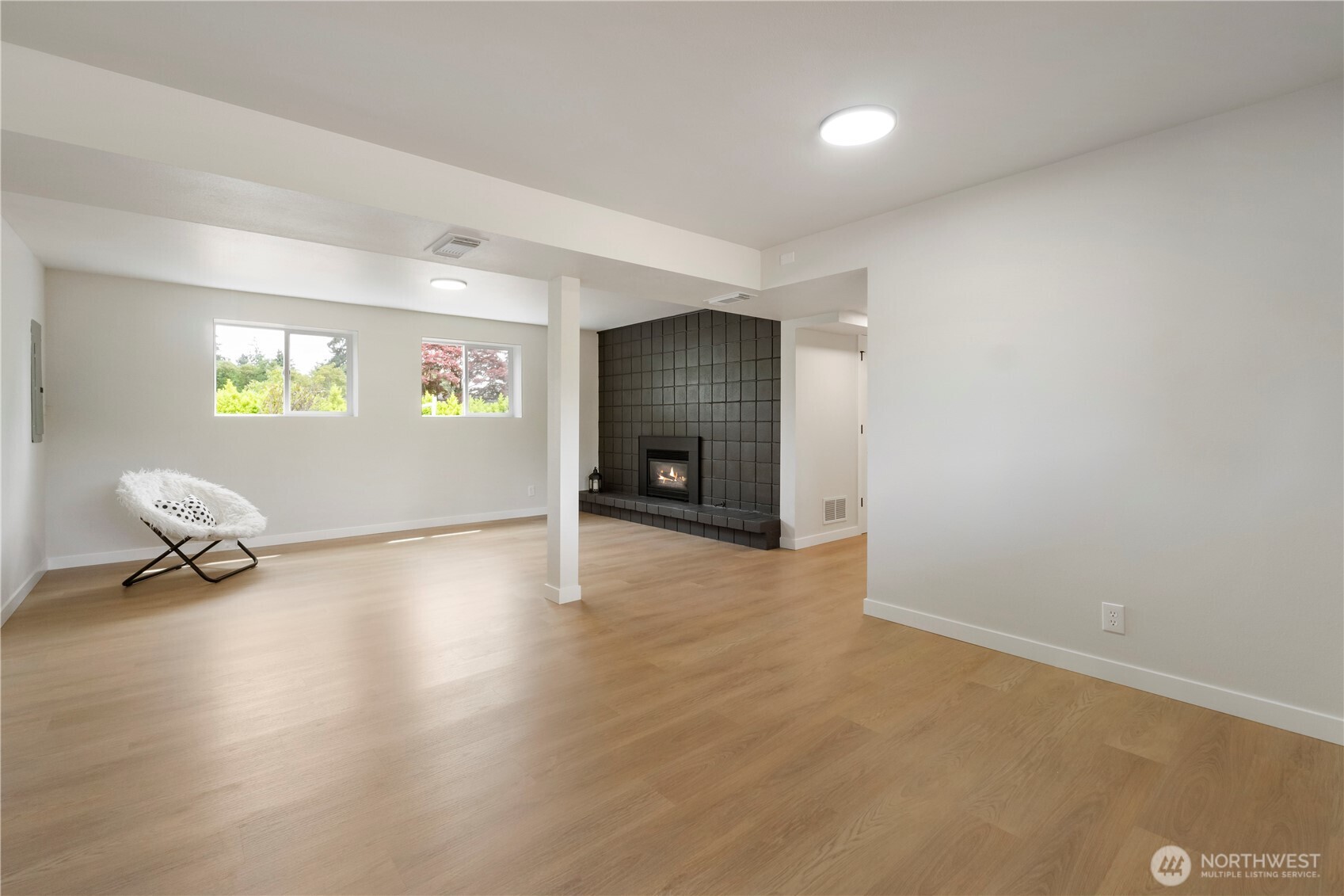 10805 105 Street Property Photo 22