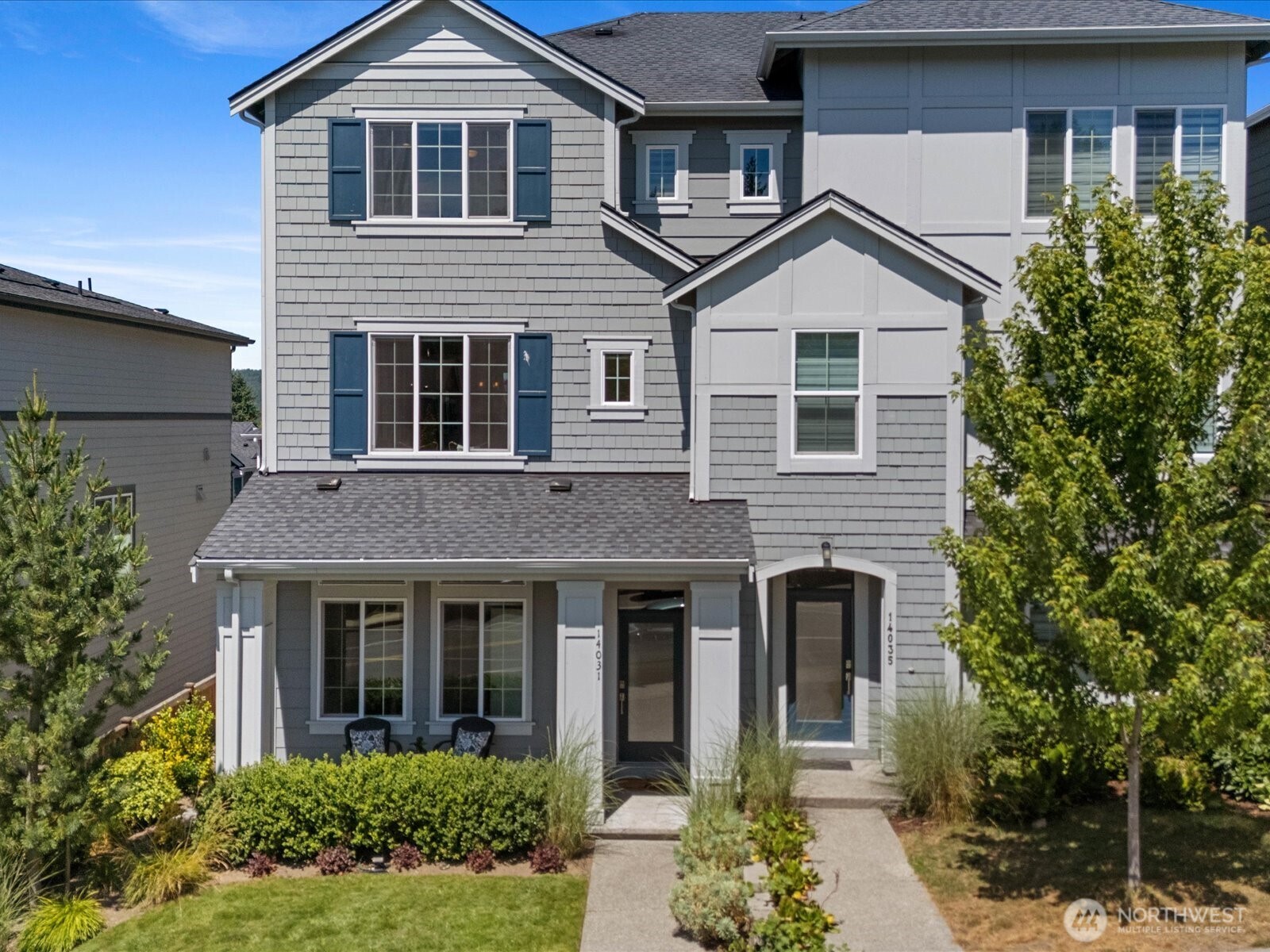 14031 3rd Avenue Property Photo 1