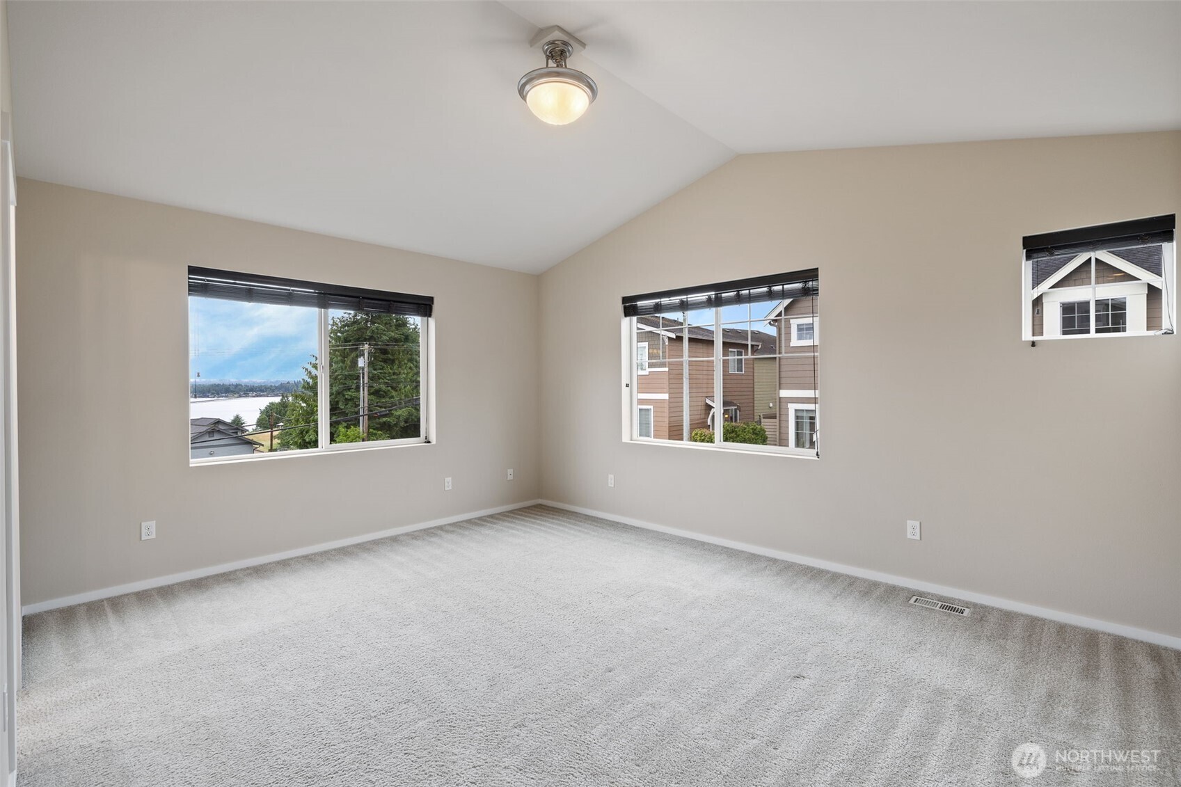 1227 93rd Drive Property Photo 16