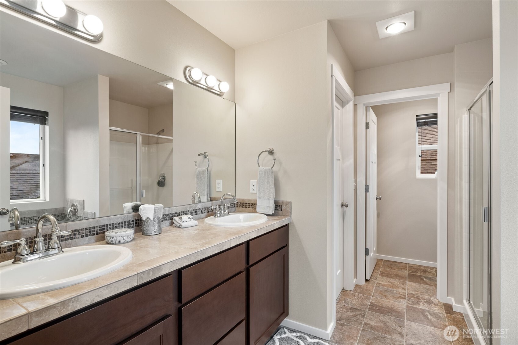 1227 93rd Drive Property Photo 17