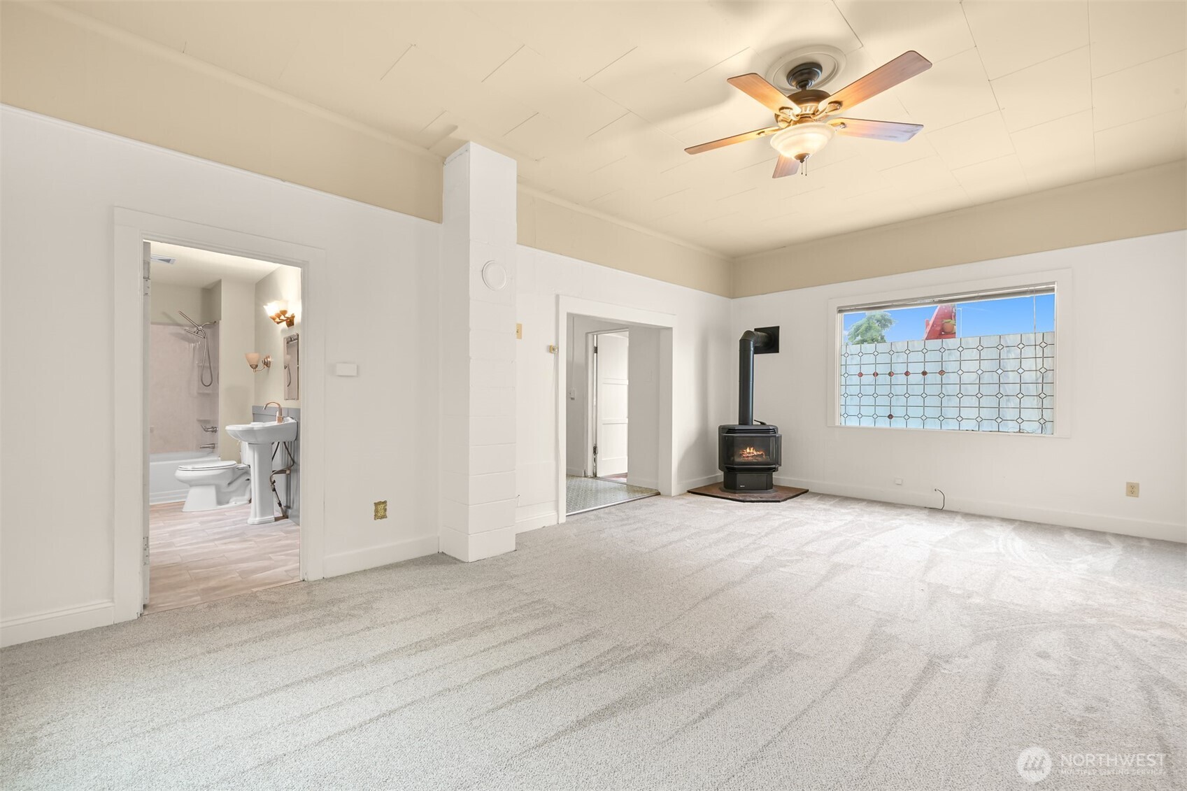1609 F Street Property Photo 11