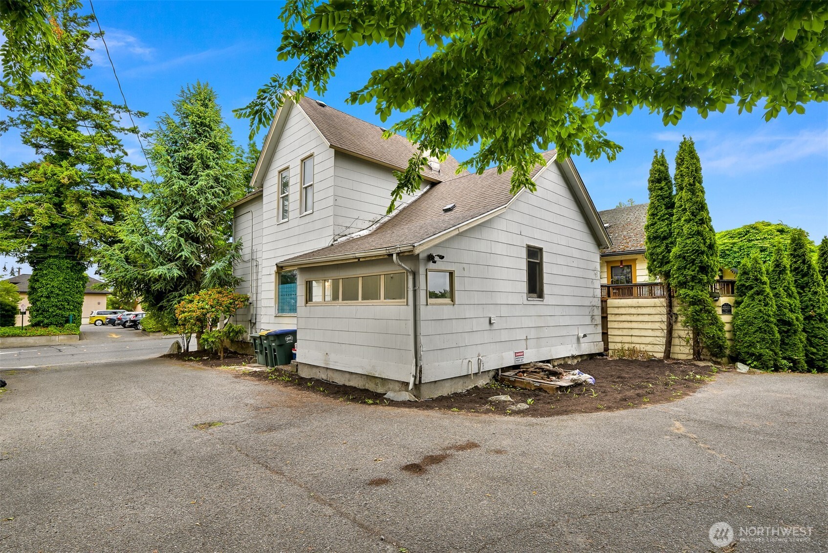 1609 F Street Property Photo 30