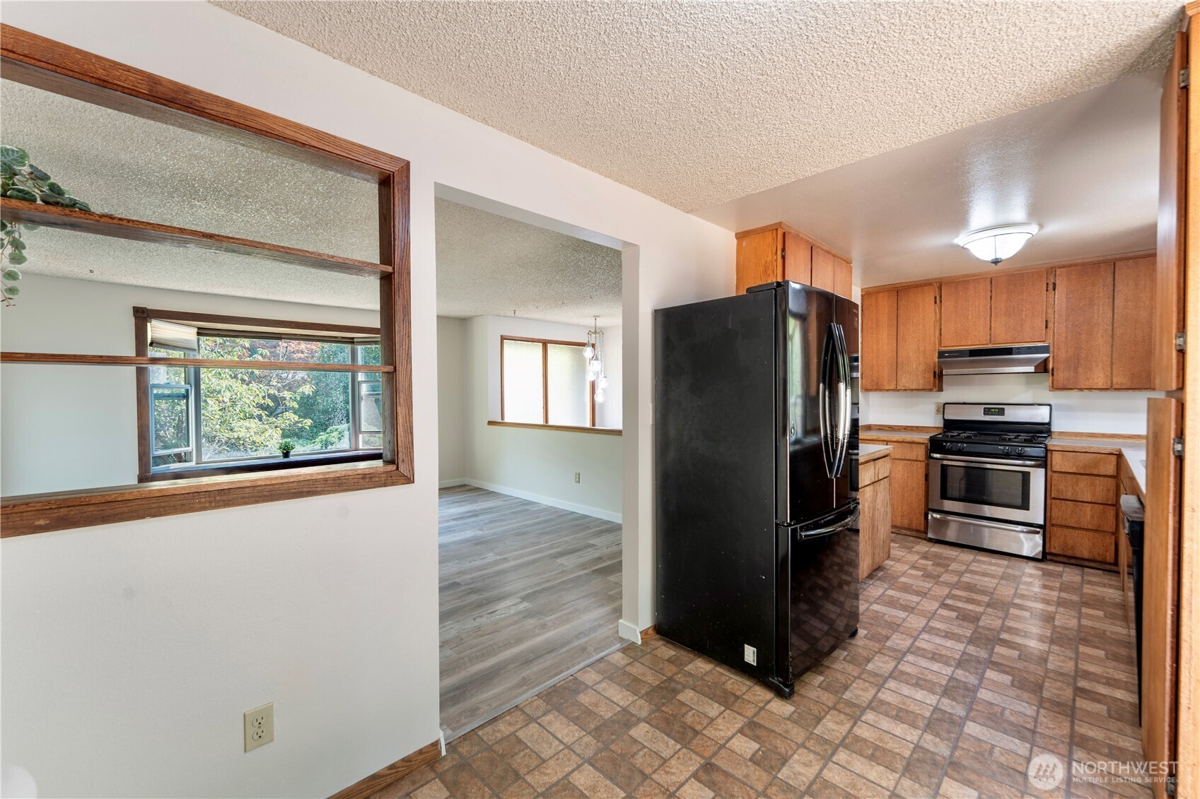 17069 142nd Place Property Photo 10