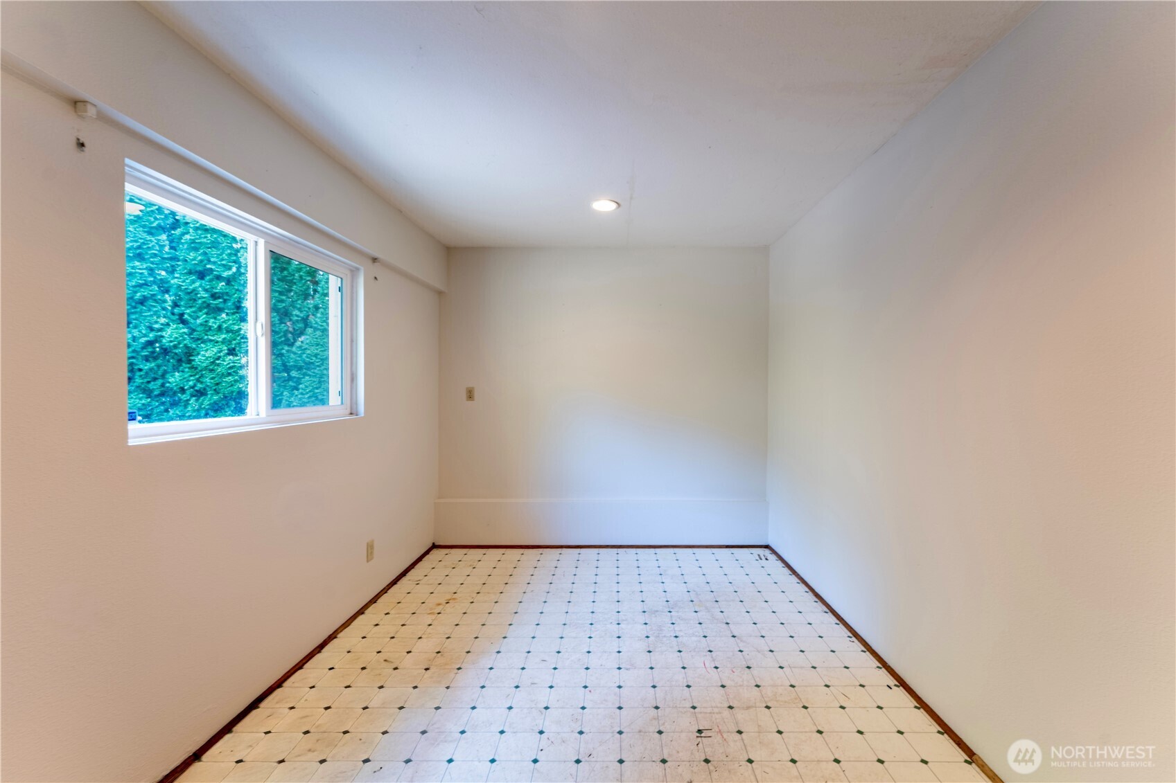 17069 142nd Place Property Photo 27